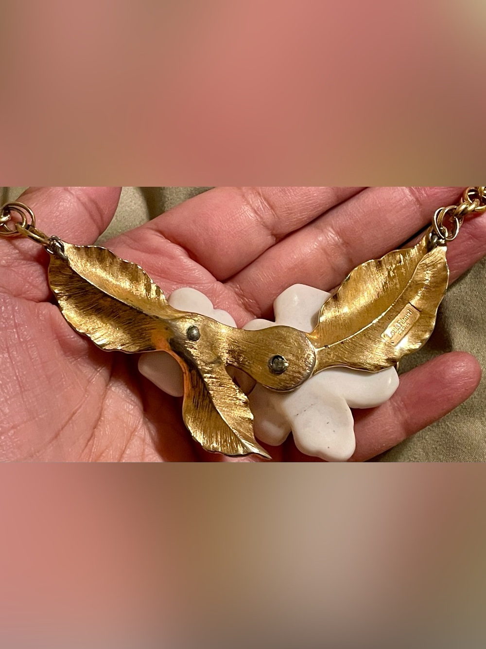 Louis Feraud Gold and White Floral Leaf Necklace - Picture 2 of 6